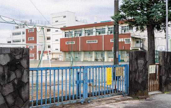 小金井市立緑中学校